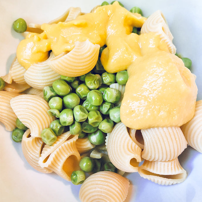 Dairy-Free & Yeast-Free Creamy Vegan Mac And Cheese